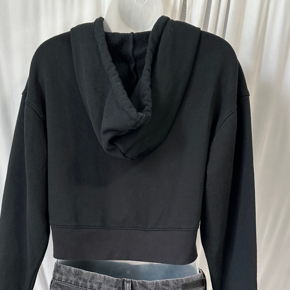Wild Fable Black Cropped Hoodie - Picture 3 of 4